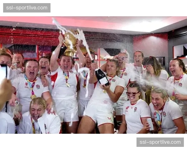 专访英格兰女子橄榄球队队长：谈世界杯卫冕目标与团队建设