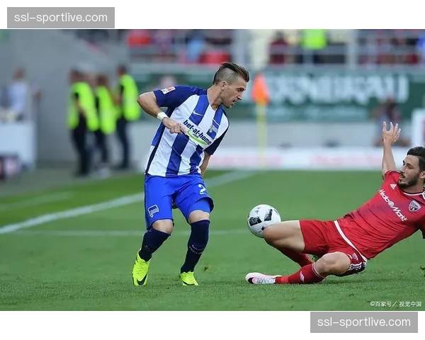 柏林赫塔0-0闷平科隆，两队射正合计仅3次，比赛场面沉闷