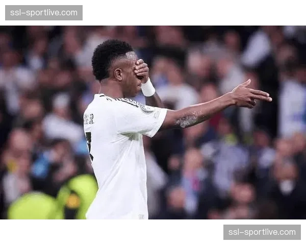 从伯纳乌到安联:贝林厄姆重返德甲,直面旧主拜仁慕尼黑 从伯纳乌到安联:贝林厄姆重返德甲,直面旧主拜仁慕尼黑