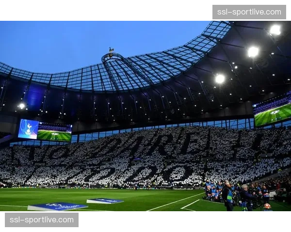 深度：科技如何改变观赛？探访托特纳姆热刺球场的全息投影测试