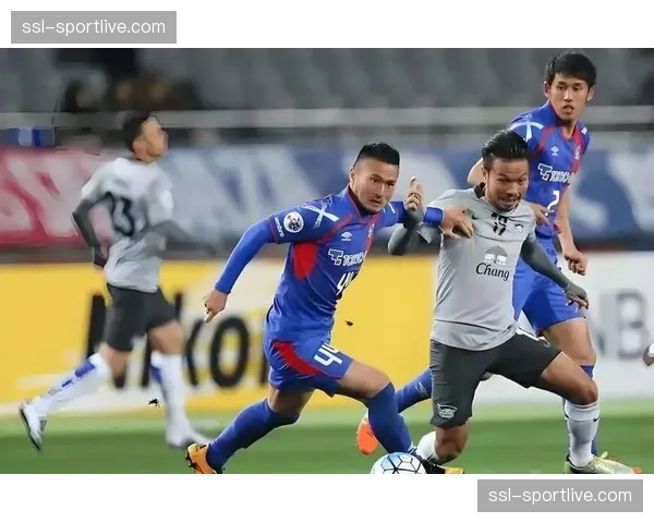 水晶宫2-1逆转纽卡斯尔，中游混战再添变数